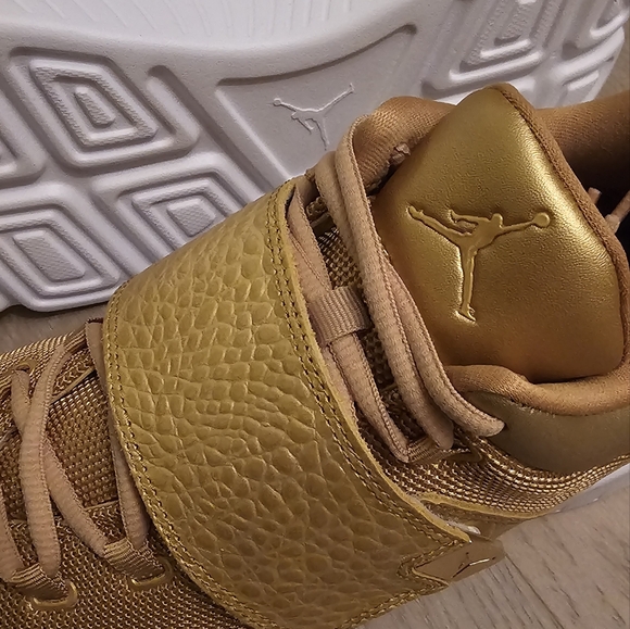 Air Jordan - Picture 5 of 5